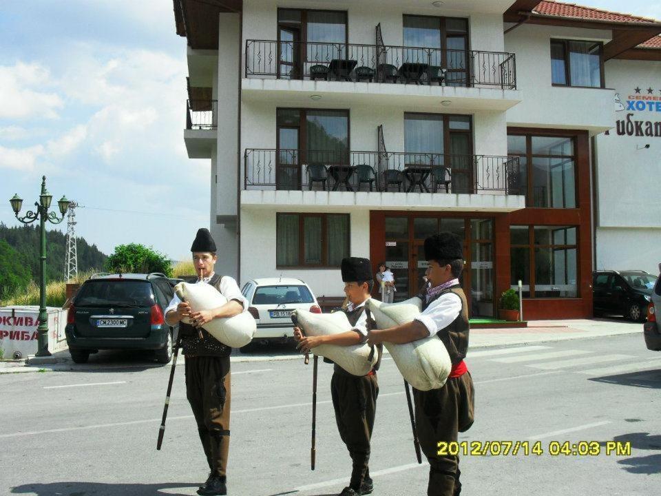 Ribkata Family Hotel سموليان المظهر الخارجي الصورة